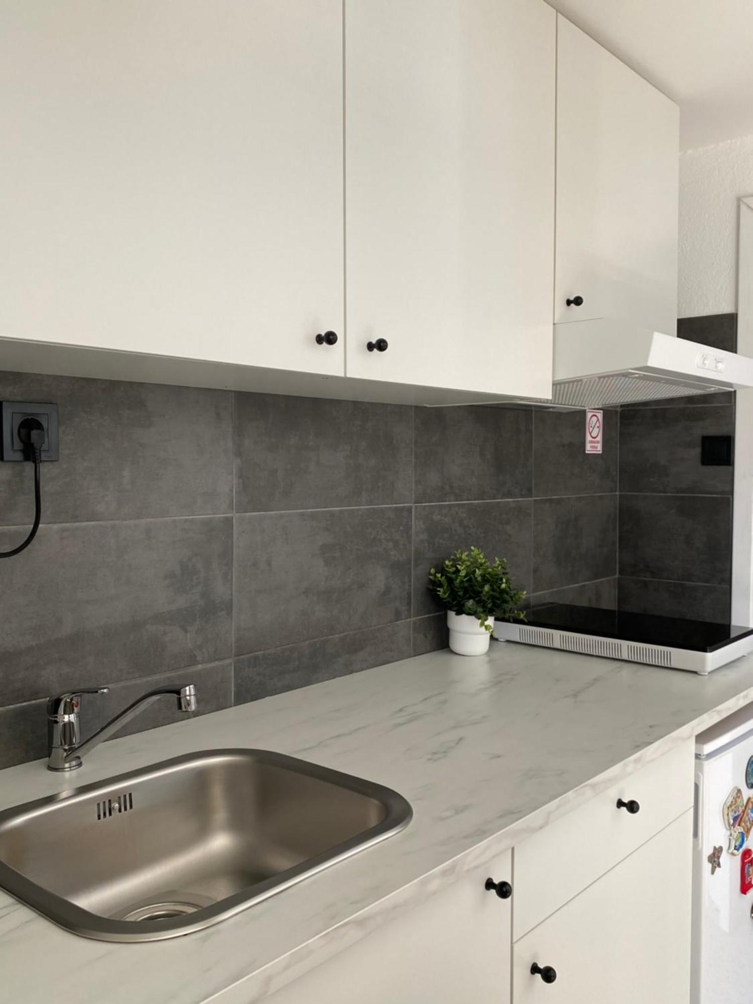 Studio Apartment Adrijana Zagreb Exterior foto